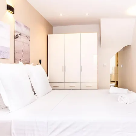 Apartament Le Sicardi-vue Mer-plage-centre Mentona